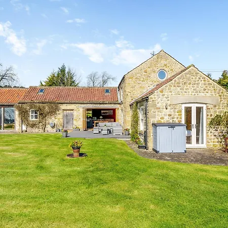 Holmeside Barn * Grewelthorpe