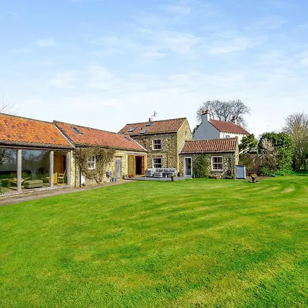 Holmeside Barn